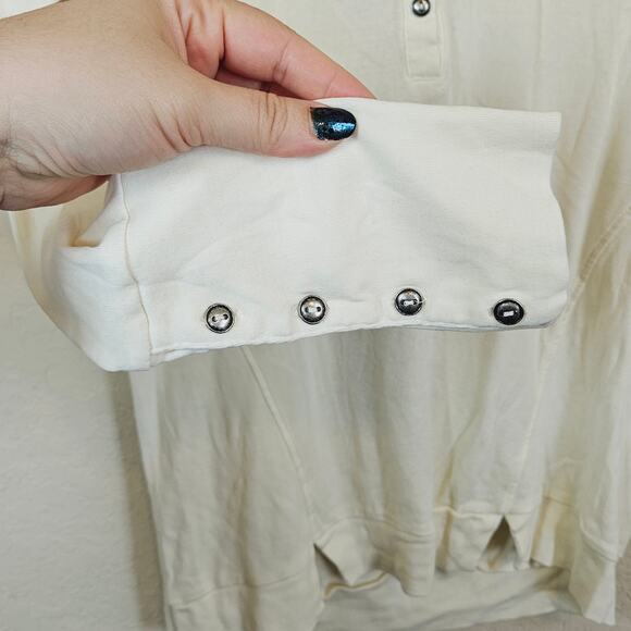 Chaser  Henley Long Sleeve Top Ivory Cream Women's Medium NWT - Picture 4 of 9